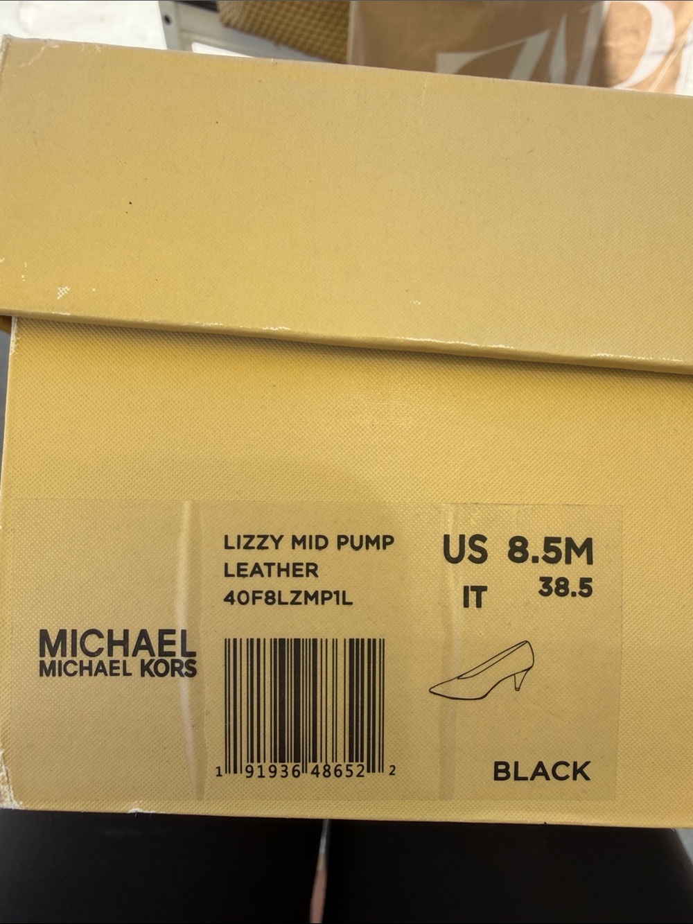 MICHAEL Michael Kors Black Leather Pointed Toe Pumps - Picture 4 of 5